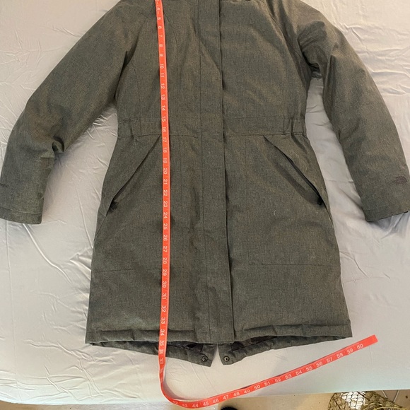 North Face “Arctic II Down Parka” Medium in “Graphite Gray” - Picture 8 of 12